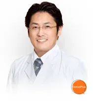 オーラルデザイナー新宿デンタルクリニックの歯科医師の新藤靖二郎先生