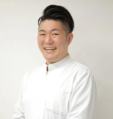 テンサン歯科の歯科医師の安田篤史先生