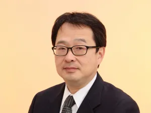 脇田歯科の歯科医師の脇田成典先生
